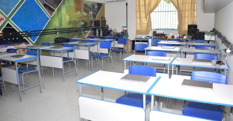 PBH nomeia 67 professores aprovados em concurso público