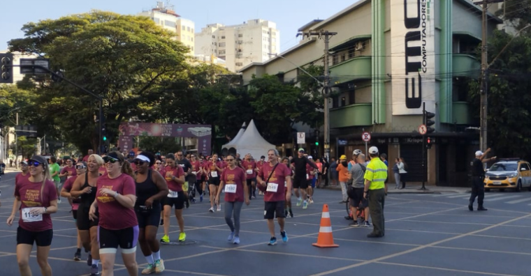 Operação de trânsito para corridas na capital
