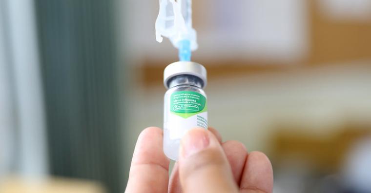 Vacina contra gripe é liberada para toda a população de Belo Horizonte Vacina contra gripe é liberada para toda a população de Belo Horizonte