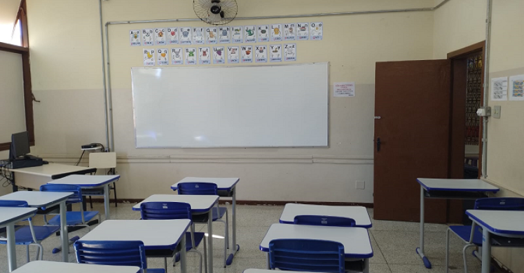Mais 125 professores são nomeados para reforçar a educação nas escolas municipais