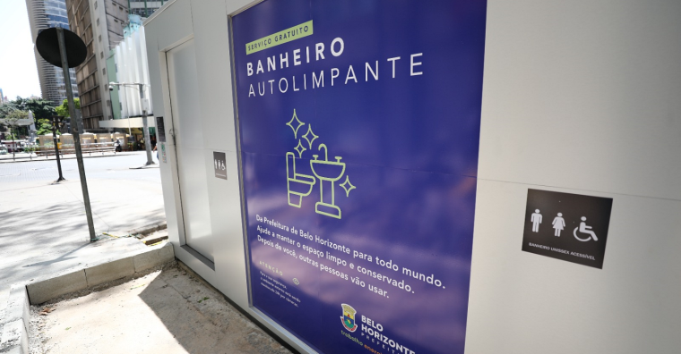 Instalação do 5º banheiro autolimpante é iniciada pela PBH no Centro da cidade