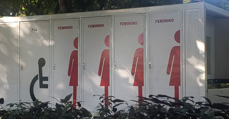 Banheiros Femininos do Parque Municipal Américo Renné Giannetti
