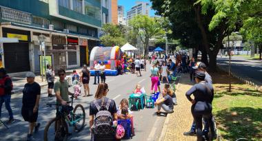 Doação de brinquedos é destaque do A Rua é Nossa deste domingo (12) 