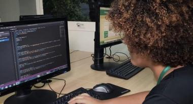 Últimas vagas para o curso de programação gratuito exclusivo para mulheres