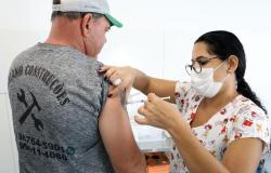 Mais de 70 mil doses foram aplicadas no dia D de vacinação em Belo Horizonte