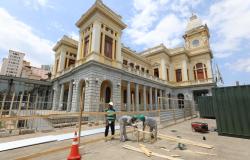 Prefeitura de BH inicia obras de reforma da Praça da Estação