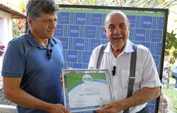 Prefeito Fuad Noman recebe certificado que atesta BH como Cidade Árvore do Mundo