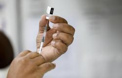  Mais de 52 mil doses de vacinas foram aplicadas nas escolas na rede municipal