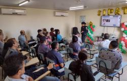 Sala de aula com alunos do curso de combate à importação sexual em coletivos