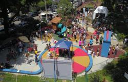 Praça no Belvedere é revitalizada pela comunidade no programa Adoro BH