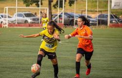 Duas disputas encerram a primeira fase do Feminino Sub-17 da Copa Centenário