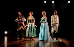 Teatro Marília recebe espetáculo infantil “Frozen”