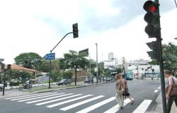 Belo Horizonte tem mais de 800 cruzamentos controlados por semáforos
