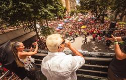 Último final de semana do Carnaval terá cortejos de 32 blocos pela cidade
