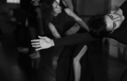 Obras de Clarice Lispector ganham versão em dança no Teatro Marília
