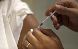 PBH reforça chamado de usuários de PrEP para a vacinação contra a hepatite A