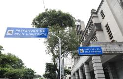  Servidores de carreiras da PBH acertam acordo salarial para 2025
