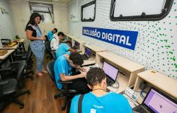 Prefeitura firma parceria com a Caixa Econômica Federal na área de tecnologia durante o BH Lab Day