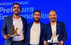 Prefeitura de BH recebe dois prêmios em iniciativa do Sebrae Minas