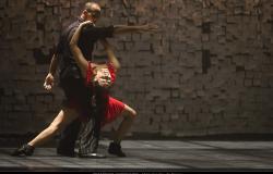 Memórias compartilhadas inspiram espetáculo no Teatro Raul Belém Machado