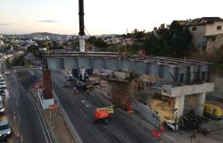 Trânsito na Cristiano Machado será alterado de madrugada para obra de viaduto