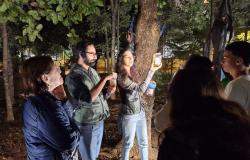 Alunos da EJA participam de visita noturna em Centro de Educação Ambiental da Pampulha