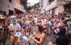 PBH divulga programação de desfiles dos Blocos de Rua do pré-carnaval de 2025