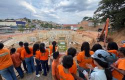 Alunos da rede municipal participam de atividade da Urbel sobre impactos das inundações