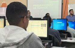 Mais conhecimento para os alunos do "Programando Sonhos em Vilas e Favelas"