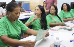 PBH mantém abertas matrículas para a Educação de Jovens e Adultos (EJA) em BH