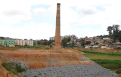 Aberta licitação para restauração da Chaminé Olaria, no Barreiro