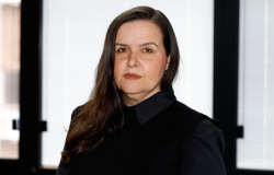 Gabriela Pereira , Diretora de planejamento e controle de mobilidade Mulher branca de cabelos longos escuros e lisos veste camisa preta