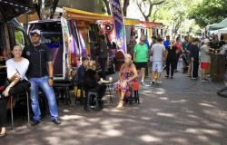 Vigilância Sanitária conscientiza donos de food trucks para vendas no Carnaval