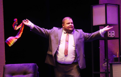 Teatro Marília recebe neste final de semana tradicional comédia de João Bethencourt