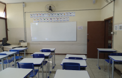 Mais 125 professores são nomeados para reforçar a educação nas escolas municipais