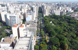 Feira da Afonso Pena terá horário especial de funcionamento no domingo de Carnaval (15)