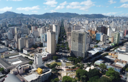 Projeto Somos Centro garante isenção de IPTU para mais de 4,6 mil imóveis de baixa renda 