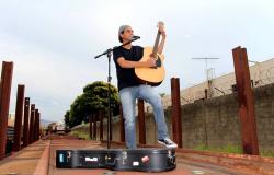 Músico mineiro apresenta canções autorais no TRBM. Foto: Divulgação